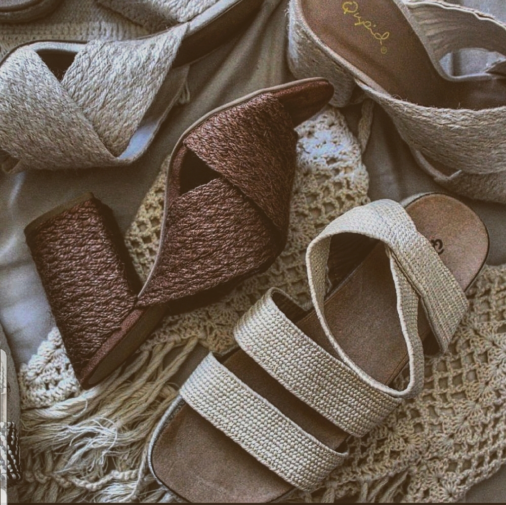 🆕️Summer Tings Collection// Brown Jute Block Heel - Picture 5 of 8